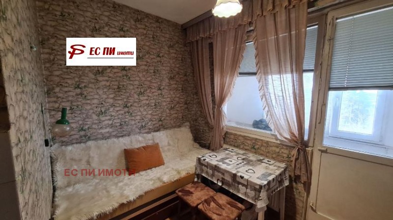 Продава  2-стаен град Русе , Здравец , 60 кв.м | 53810584