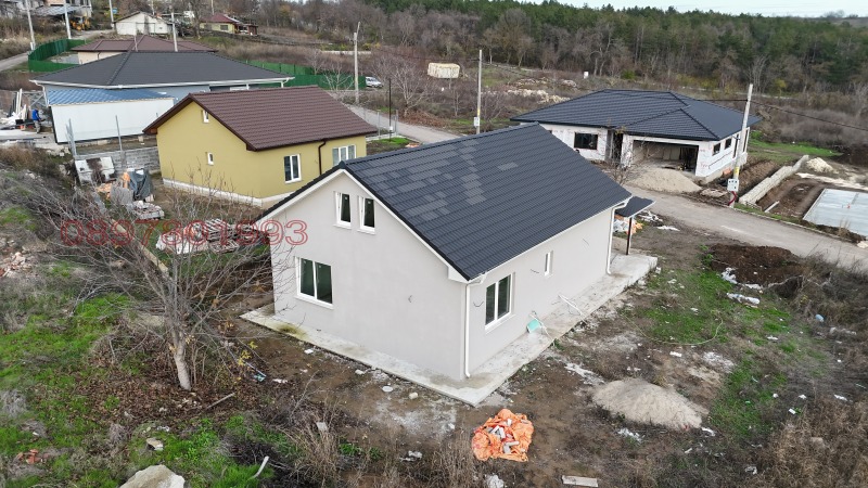 Продава КЪЩА, с. Басарбово, област Русе, снимка 3 - Къщи - 52782427