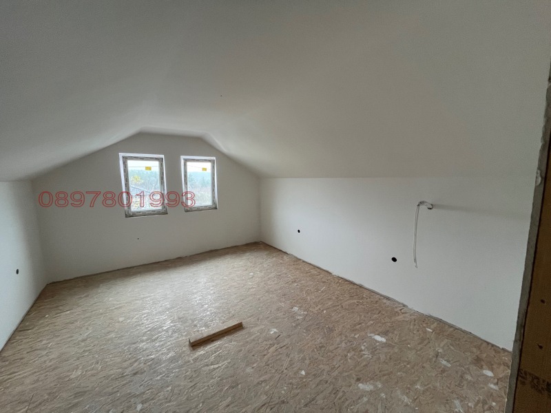 Продава КЪЩА, с. Басарбово, област Русе, снимка 12 - Къщи - 52782427