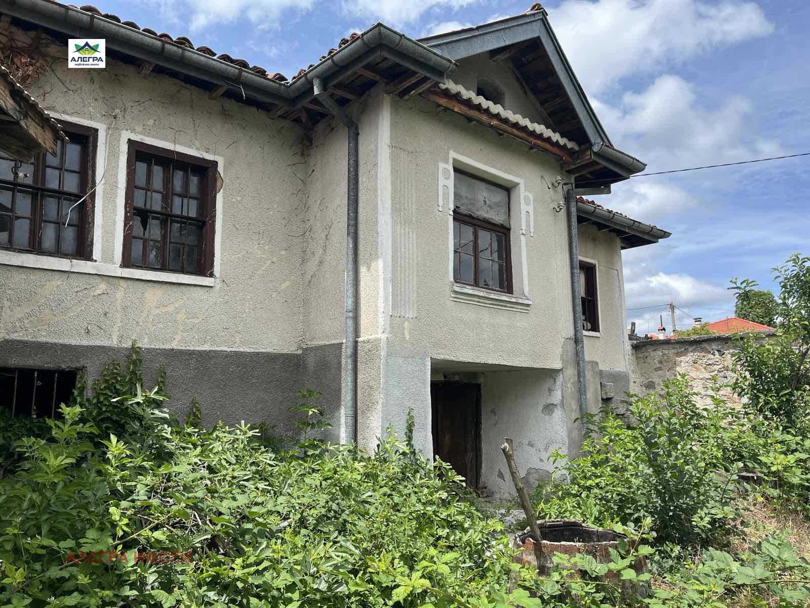 Продава КЪЩА, с. Церово, област Пазарджик