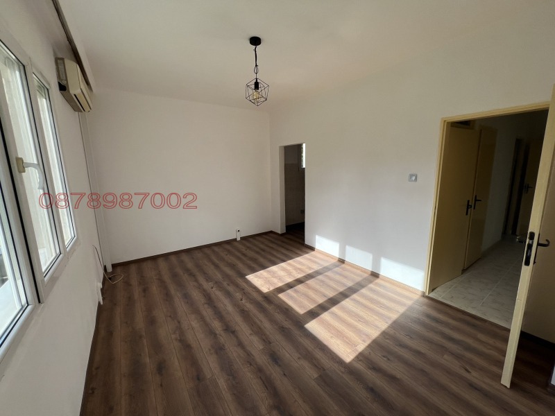 Продава 3-СТАЕН, гр. Пловдив, Кючук Париж, снимка 11 - Апартаменти - 53411586