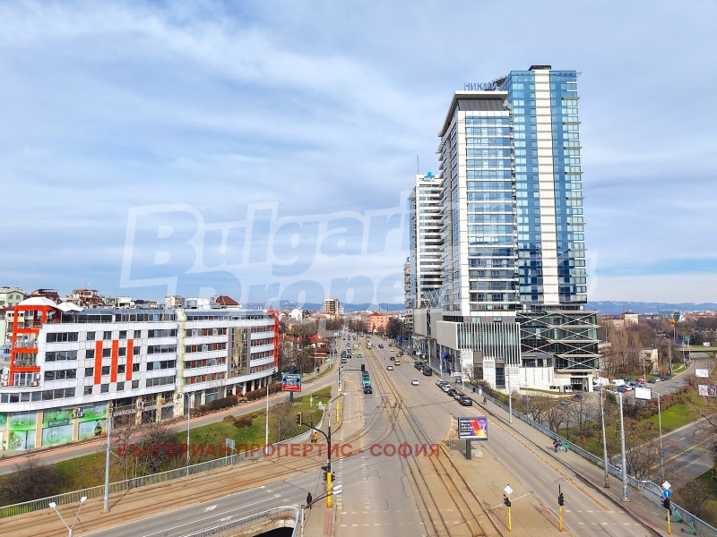 Продава ЗАВЕДЕНИЕ, гр. София, Център, снимка 14 - Заведения - 53595253