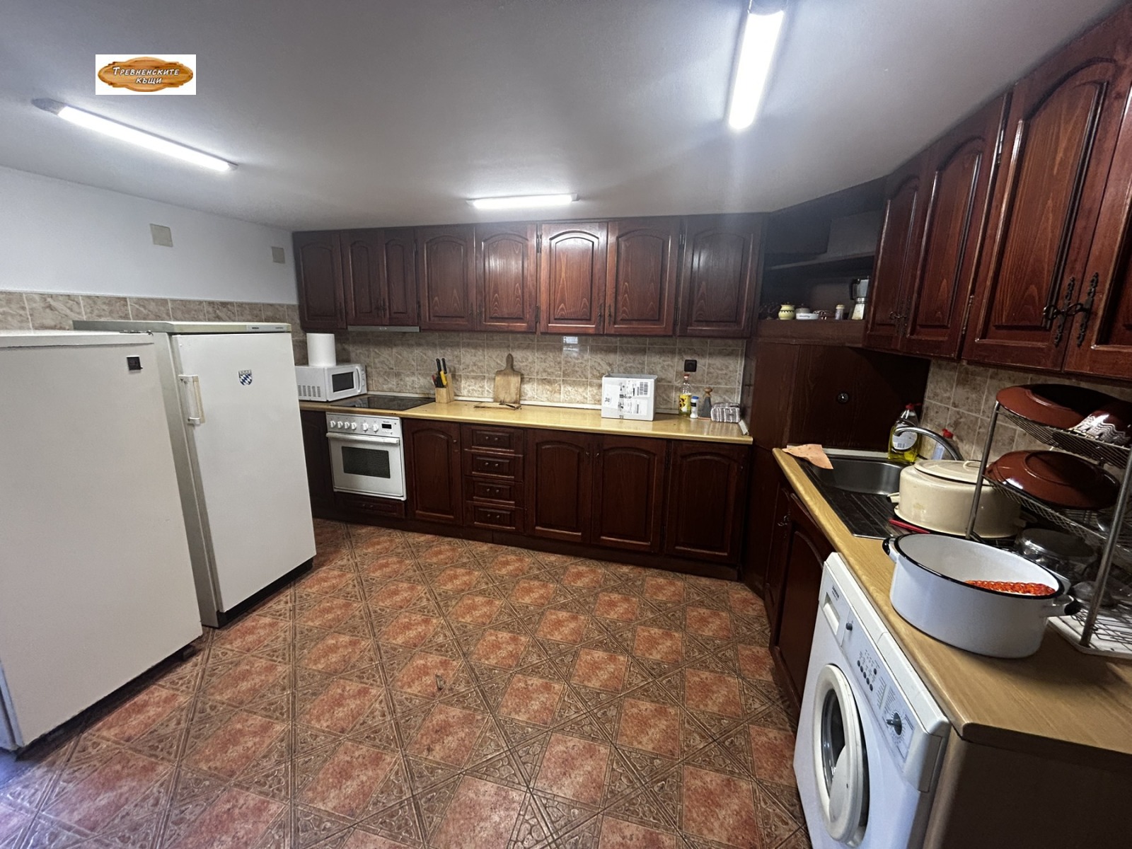 Продава КЪЩА, гр. Трявна, област Габрово, снимка 14 - Къщи - 54870136