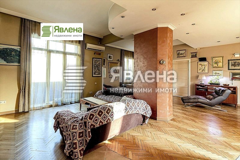 Продава 3-СТАЕН, гр. София, Център, снимка 6 - Aпартаменти - 49564502