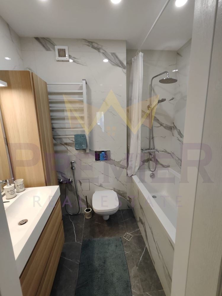 Продава 3-СТАЕН, гр. Варна, Бриз, снимка 6 - Апартаменти - 52546597