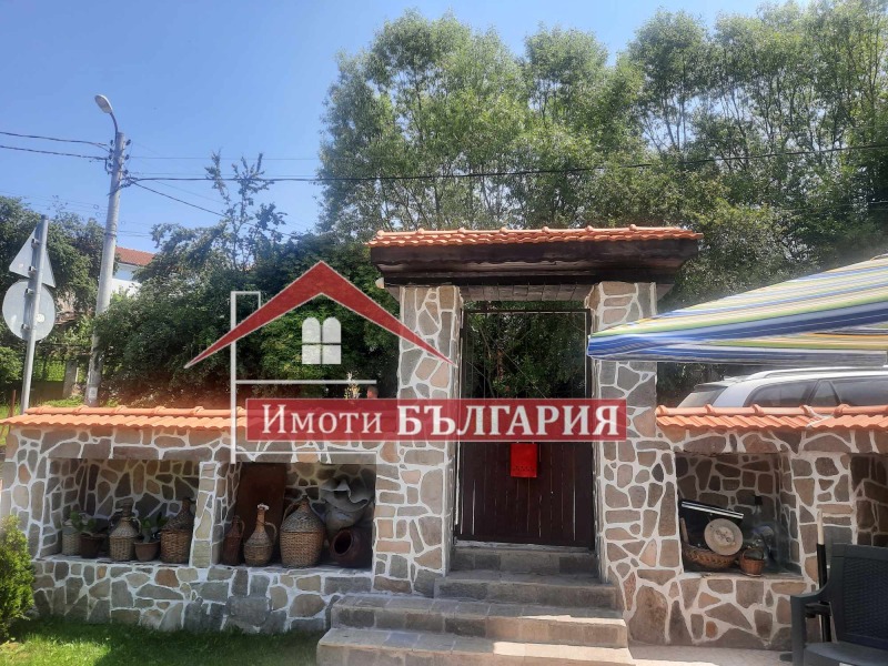 Продава КЪЩА, с. Свежен, област Пловдив, снимка 13 - Къщи - 46278132