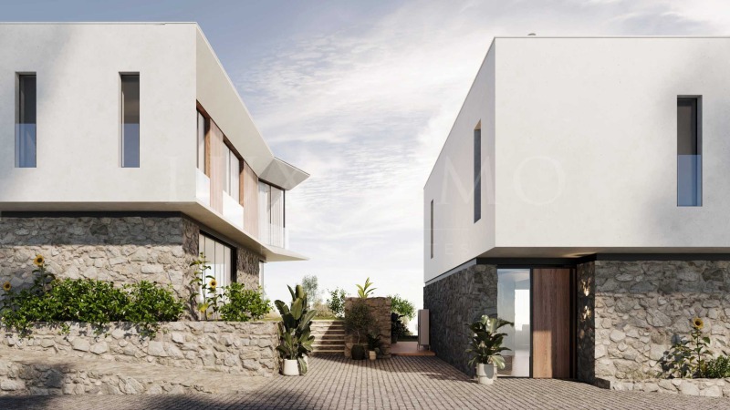 Продава КЪЩА, област Бургас, гр. Царево • 680000 € / 1329964.40 лв. • 44813487 1