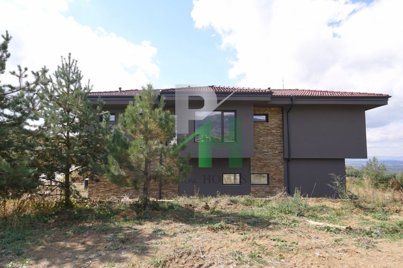 Продава КЪЩА, гр. София, с. Владая, снимка 2 - Къщи - 52372855