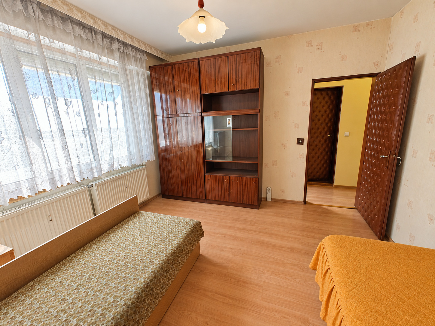 Продава 3-СТАЕН, гр. Ихтиман, област София област, снимка 13 - Апартаменти - 56015954