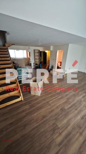 Maisonette Belite brezi, Sofia 4