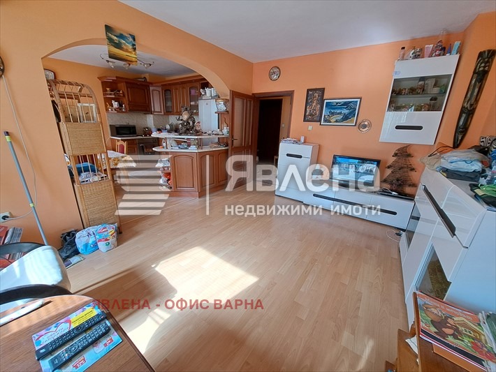 Продава 2-СТАЕН, гр. Варна, Победа, снимка 1 - Aпартаменти - 48580342