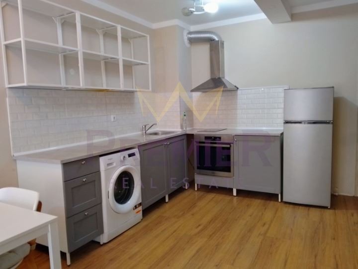 Продава 2-СТАЕН, гр. Варна, Бриз, снимка 3 - Апартаменти - 52690592