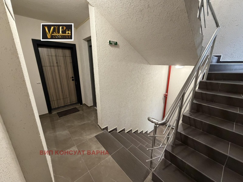 Продава 3-СТАЕН, гр. Варна, Зимно кино Тракия, снимка 6 - Апартаменти - 53520786