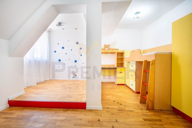 Na prodej  Mezonet Varna , Centralna pošta , 105 m2 | 70677252 - obraz [9]