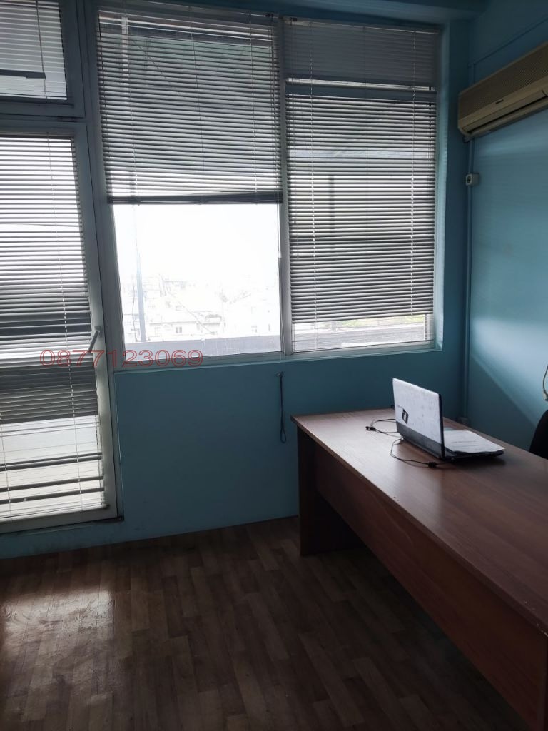 In vendita  Ufficio Burgas , Tsentar , 13 mq | 36829837 - Immagine [4]