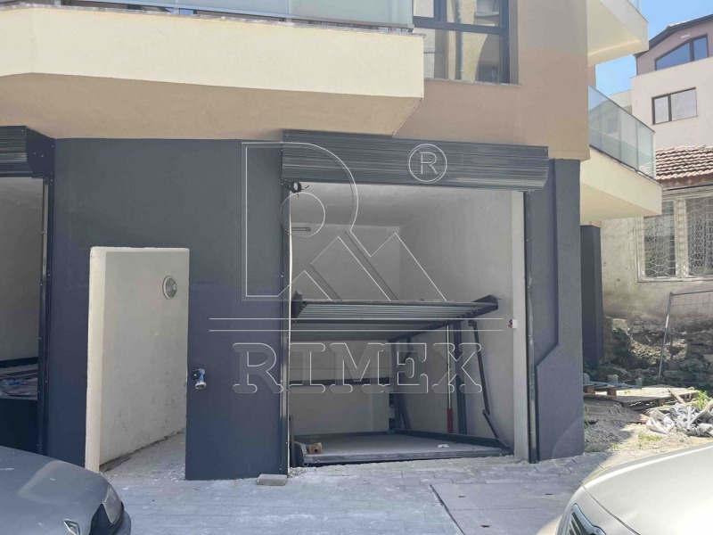 Προς πώληση  Γκαράζ Πλοβδηβ , ΤΣενταρ , 36 τ.μ | 73510841