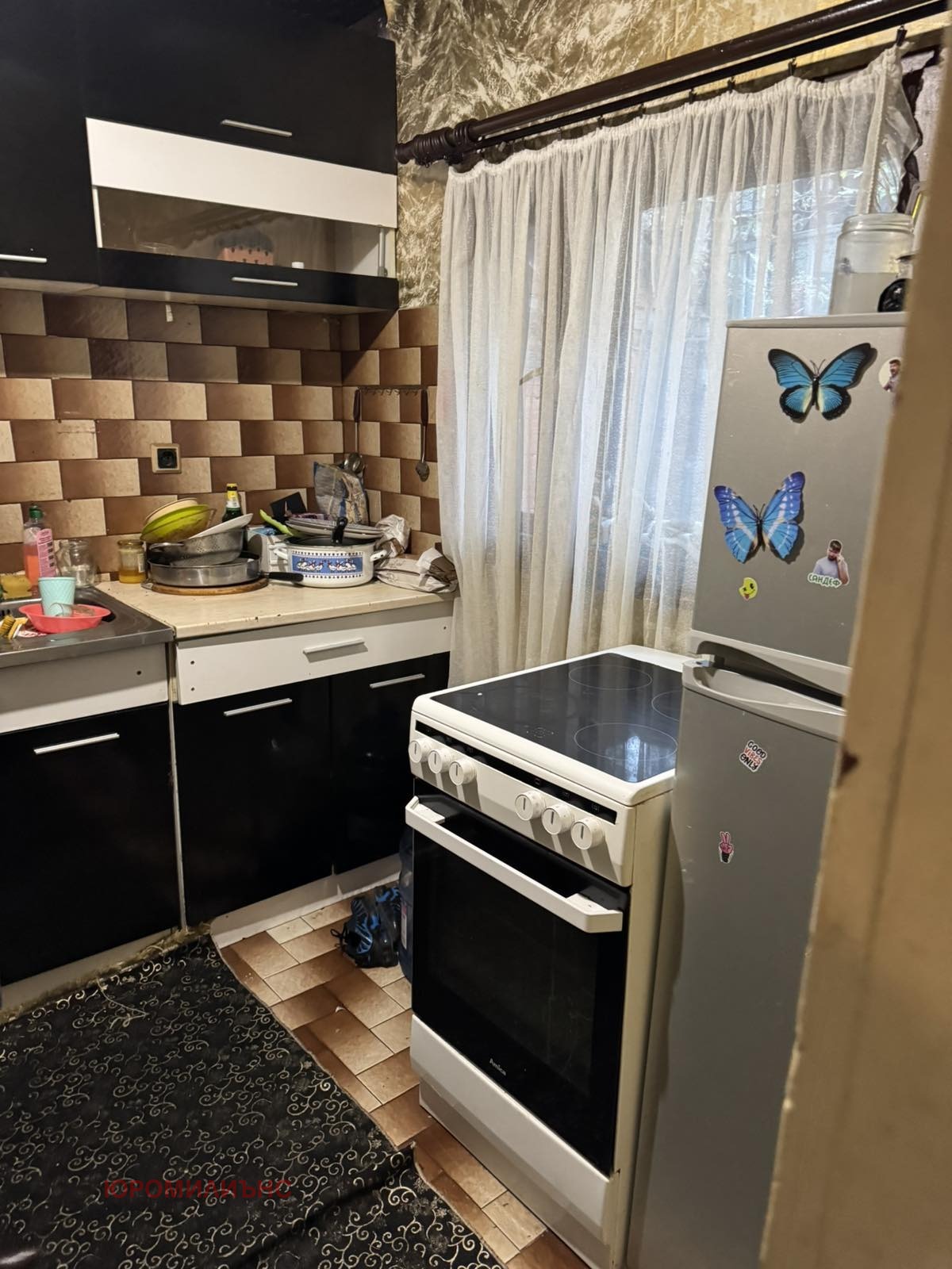Продава КЪЩА, гр. София, Център, снимка 2 - Къщи - 54194326