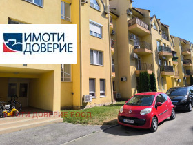 1 makuuhuone Novi han, Sofian alue