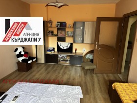 2 спальні Възрожденци, Кърджали 1