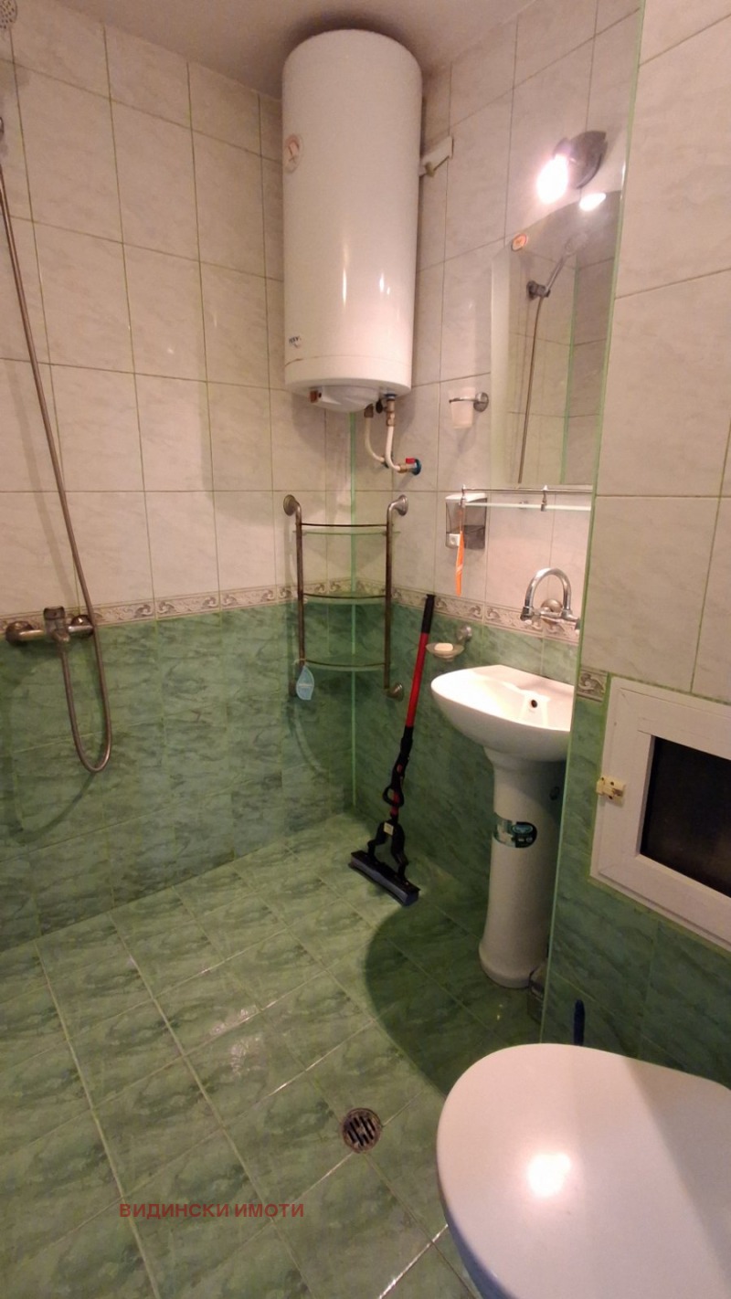 Продава  2-стаен град Видин , Плиска , 60 кв.м | 28110758 - изображение [14]