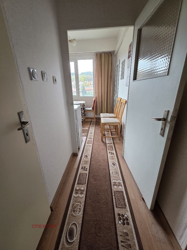 De vânzare  1 dormitor Pernic , Reno , 66 mp | 93440574 - imagine [4]
