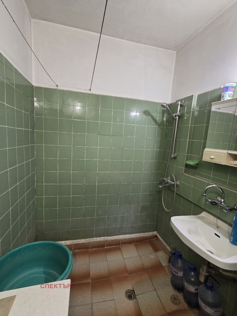 De vânzare  1 dormitor Pernic , Reno , 66 mp | 93440574 - imagine [8]