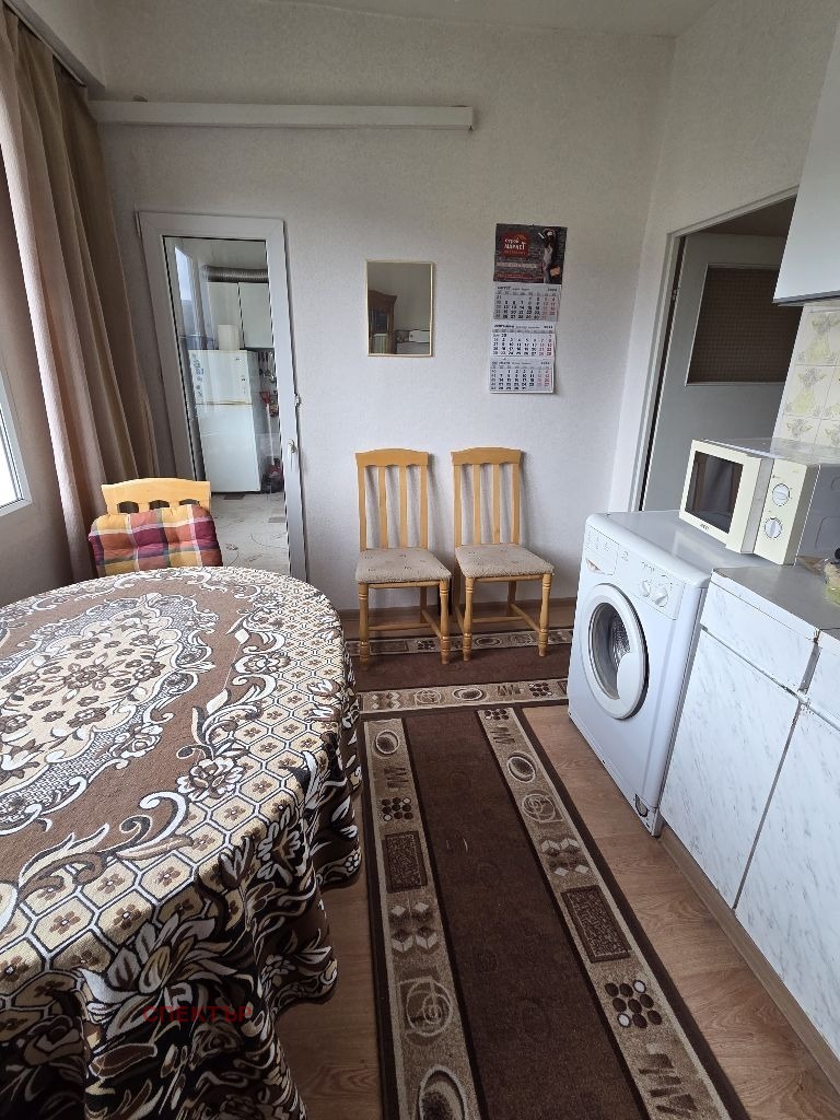 De vânzare  1 dormitor Pernic , Reno , 66 mp | 93440574 - imagine [2]