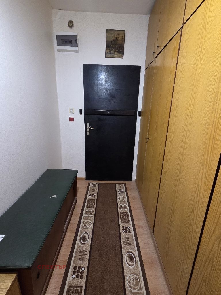 De vânzare  1 dormitor Pernic , Reno , 66 mp | 93440574 - imagine [5]