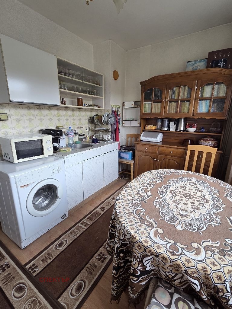 De vânzare  1 dormitor Pernic , Reno , 66 mp | 93440574 - imagine [3]
