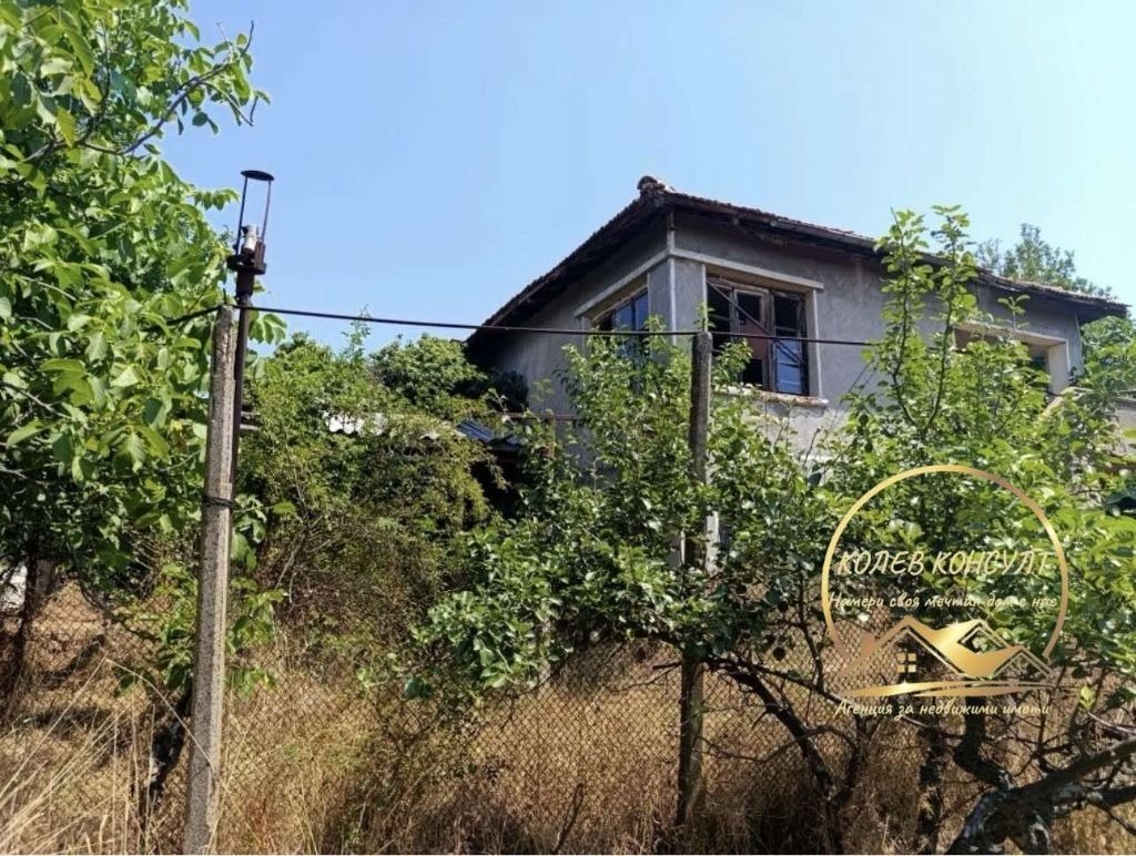 Продава КЪЩА, с. Момково, област Хасково