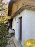 Продава КЪЩА, област Пловдив, с. Сърнегор • 40000 € • 63899348 — Holmes.bg