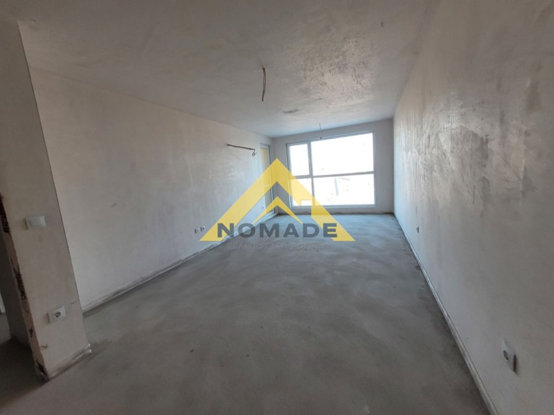Til salg  1 soveværelse Plovdiv , Yuzhen , 80 kvm | 30873444 - billede [2]