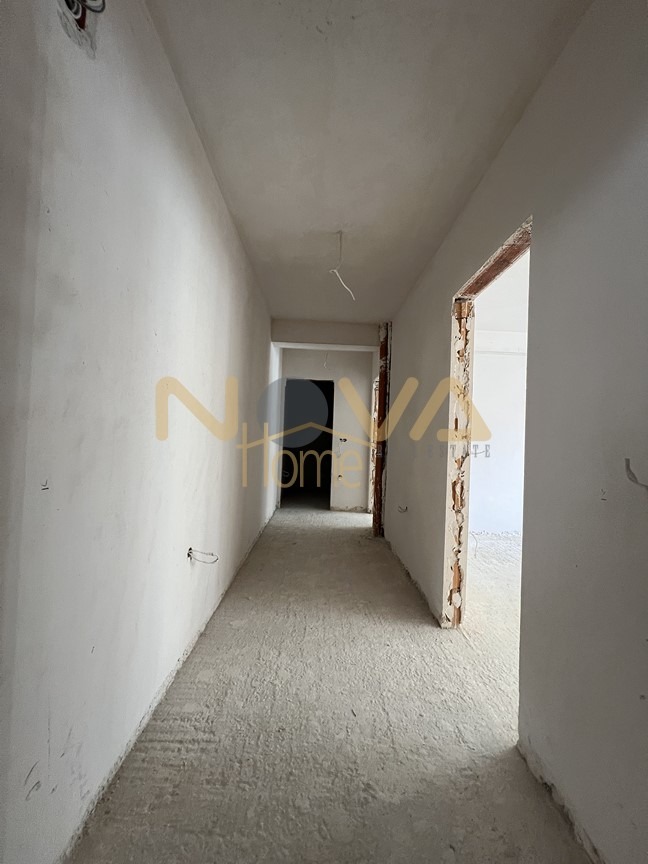 Продава 2-СТАЕН, гр. Варна, ХЕИ, снимка 3 - Апартаменти - 52812121