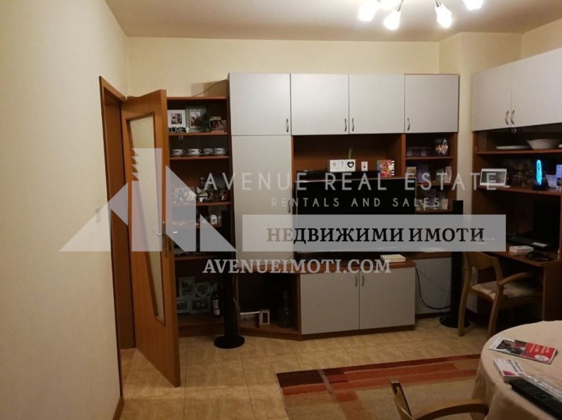 Продава 3-СТАЕН, гр. Пловдив, Христо Смирненски