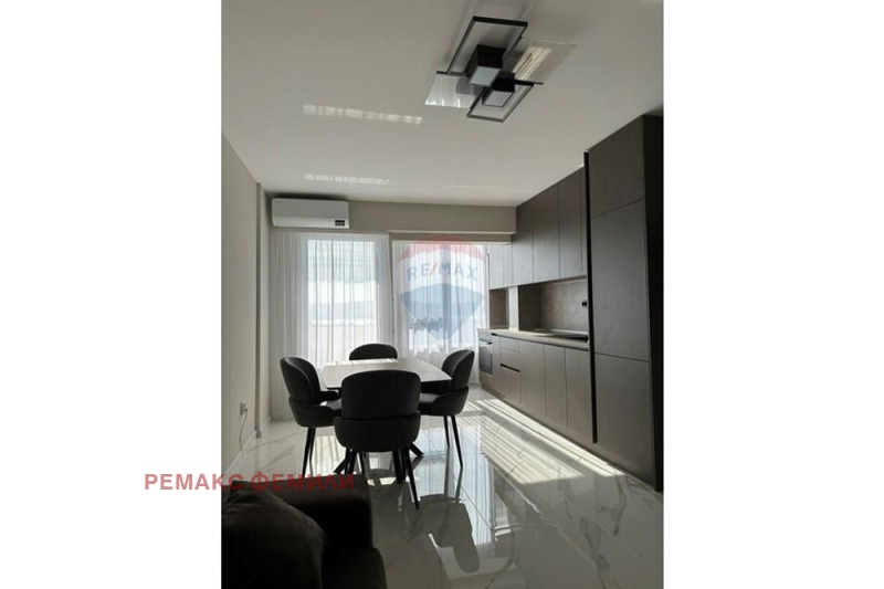 Продава 3-СТАЕН, гр. Варна, Трошево