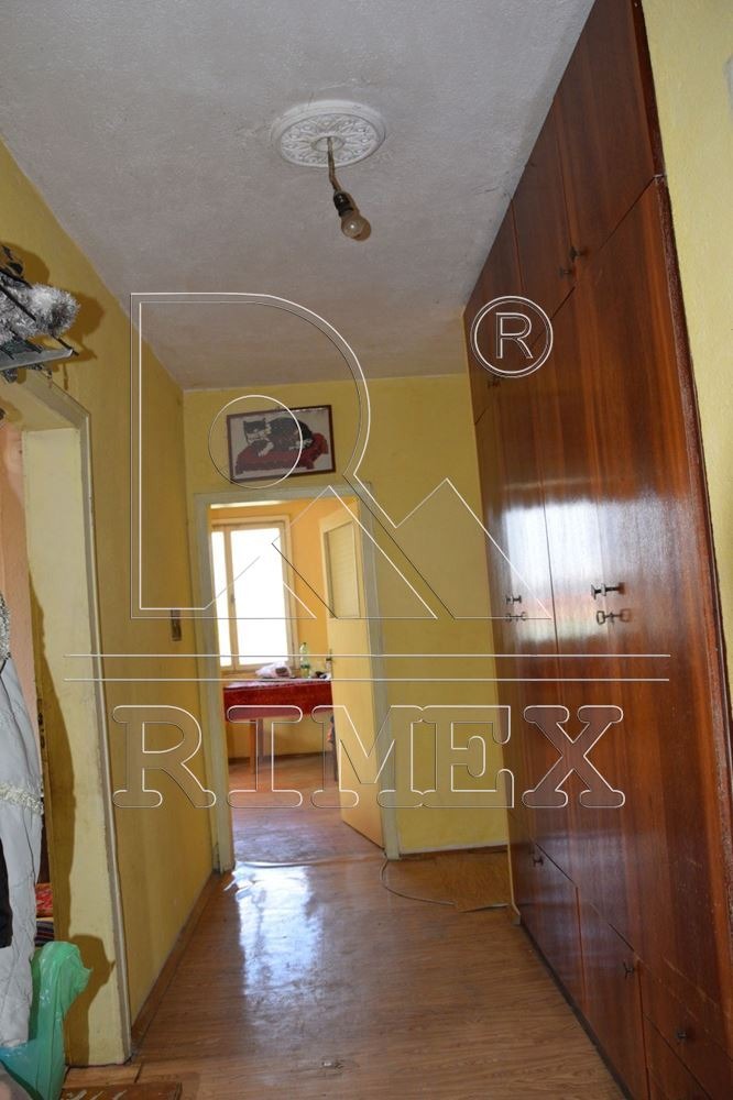 For Sale  3+ bedroom Plovdiv , Komatevo , 160 sq.m | 47521942 - image [9]