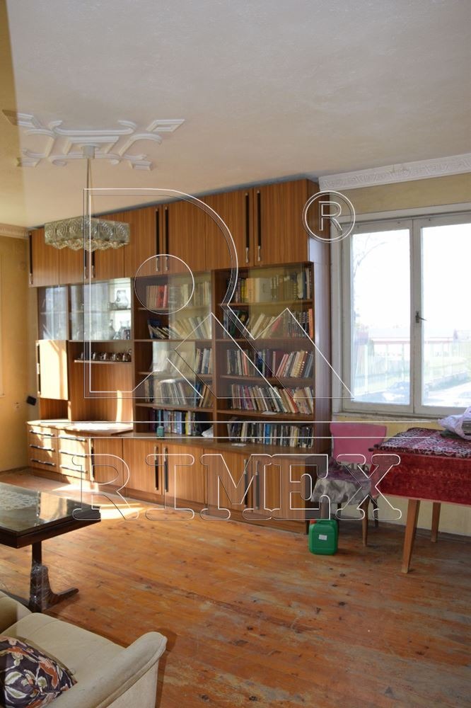 Eladó  3+ hálószoba Plovdiv , Komatevo , 160 négyzetméter | 47521942 - kép [2]