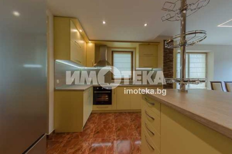 Na prodej  Dům Sofia , Bistrica , 410 m2 | 42968430 - obraz [2]