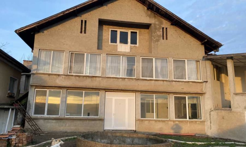 Продава КЪЩА, гр. Дунавци, област Видин, снимка 2 - Къщи - 52827767