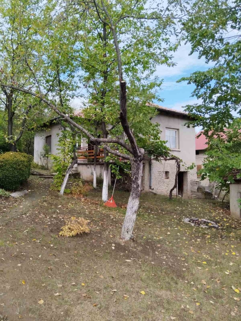 Продава КЪЩА в област София, с. Чуковезер - 68 кв.м / 40 000 € » 78 233.20 лв., ИМОГРАФ