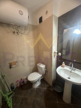 1 bedroom k.k. Zlatni pyasatsi, Varna 8