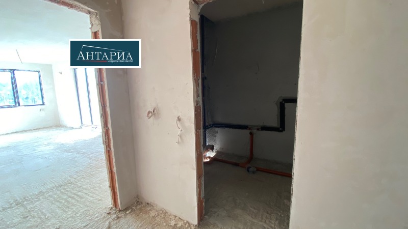 Продава  1-стаен област Бургас , гр. Черноморец , 57 кв.м | 13749741 - изображение [4]