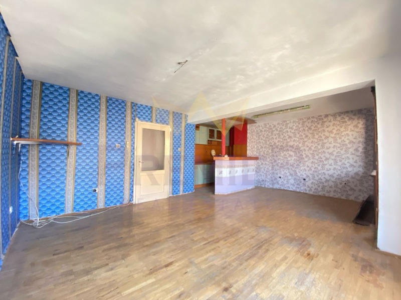 Продава  2-стаен, град Варна, Зимно кино Тракия •  125 900 EUR • ID 31739257 — holmes.bg - [1] 