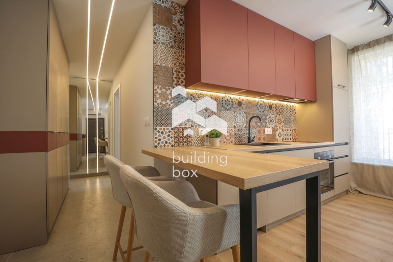 Продава  3-стаен, град София, Център •  335 000 EUR • ID 97400190 — holmes.bg - [1] 