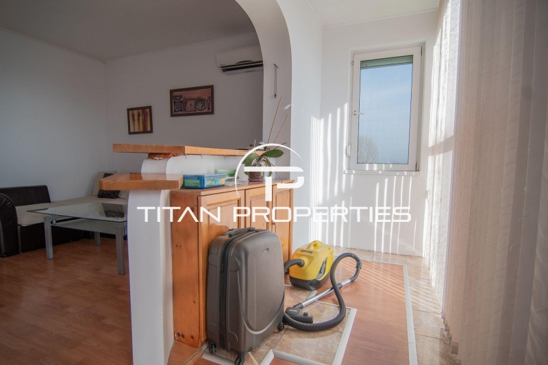 Продава 3-СТАЕН, гр. Пловдив, Тракия, снимка 2 - Апартаменти - 52872987