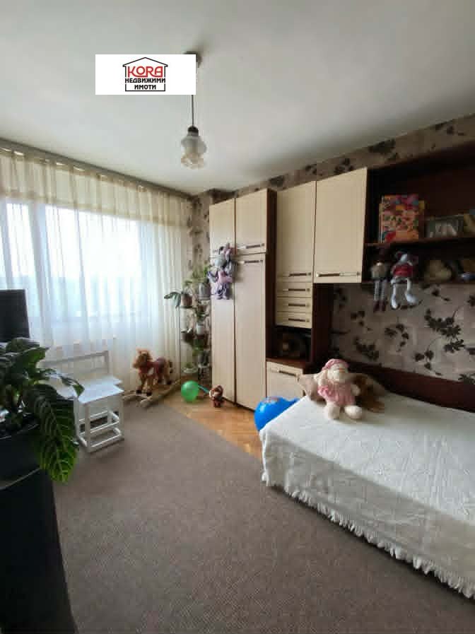 Продава 3-СТАЕН, гр. Плевен, Широк център, снимка 3 - Апартаменти - 54643400