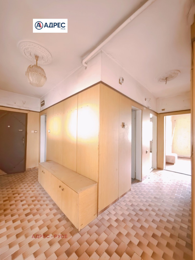 Te koop  3 slaapkamers Ruse , Druzjba 2 , 104 m² | 46333179 - afbeelding [13]