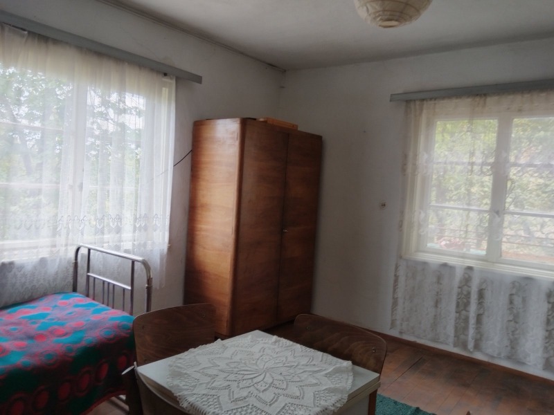 Продава КЪЩА, с. Чуковезер, област София област, снимка 11 - Къщи - 53183062