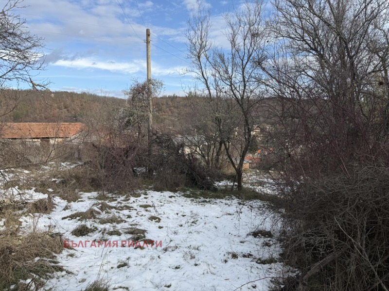 Продава КЪЩА, с. Лобош, област Перник, снимка 6 - Къщи - 53581840