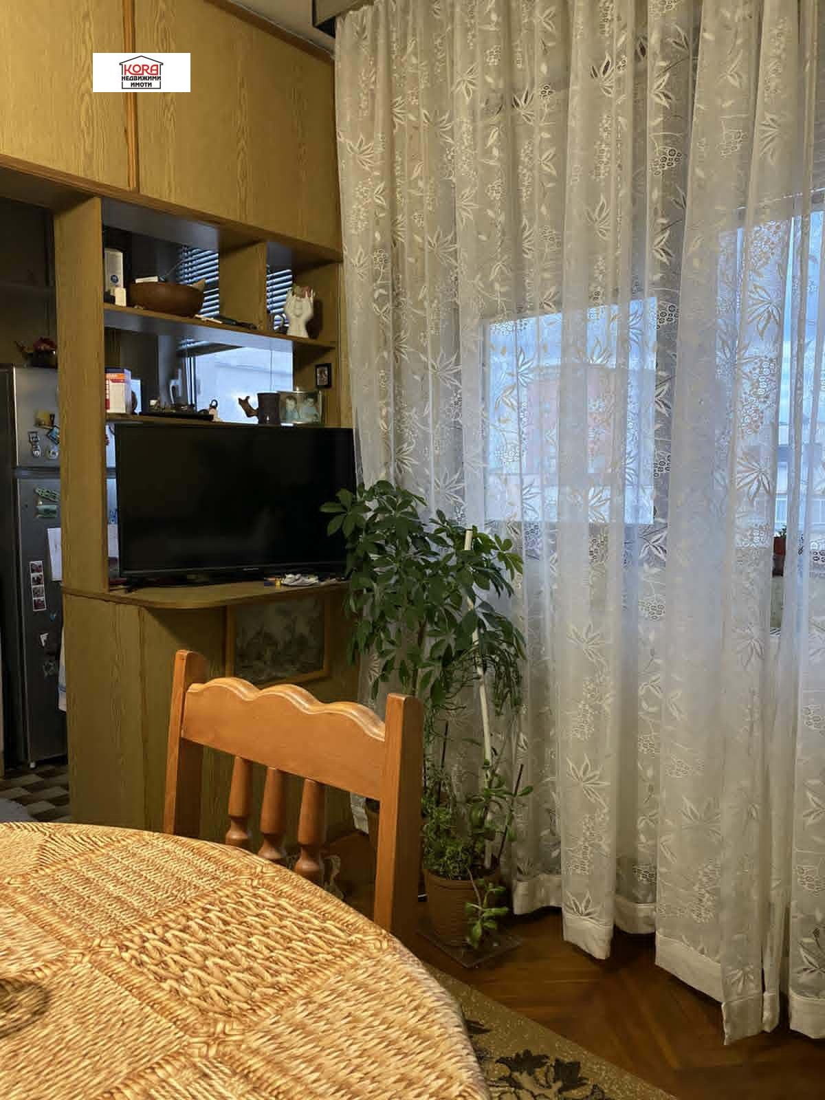 Продава 3-СТАЕН, гр. Плевен, Широк център, снимка 8 - Апартаменти - 54643400